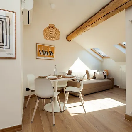 Mansarda Sul Di Apartman *